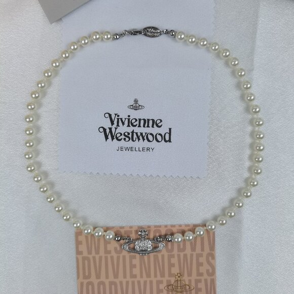 Vivienne Westwood Mini Bas Relief Choker in Silver - Picture 1 of 7